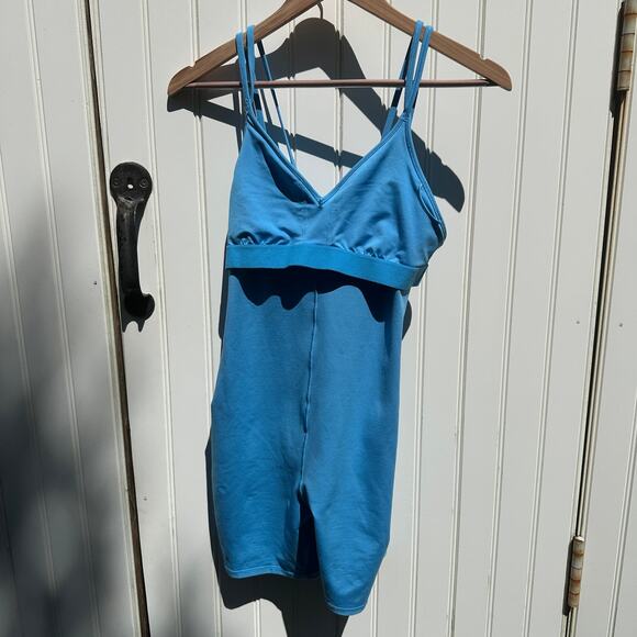 Alo Yoga Alosoft Suns Out Onesie Azure Blue Size Medium Limited Edition Romper - Picture 10 of 16